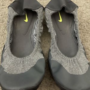 Nike womens slip on shoes size 7